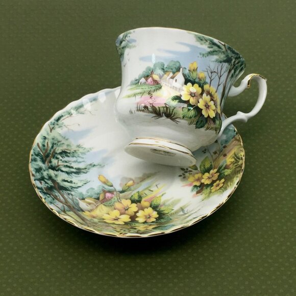 Royal Albert country scene Primerose hill cup saucer tea bone china England - Picture 3 of 7
